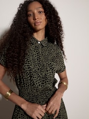 Verde - Apricot Animal Spot Print Shirt Midi Dress - Imagen 3 de 5