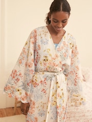 Laura Ashley Cream Megan Print Scallop Edge 100% Cotton Robe - Image 4 of 7