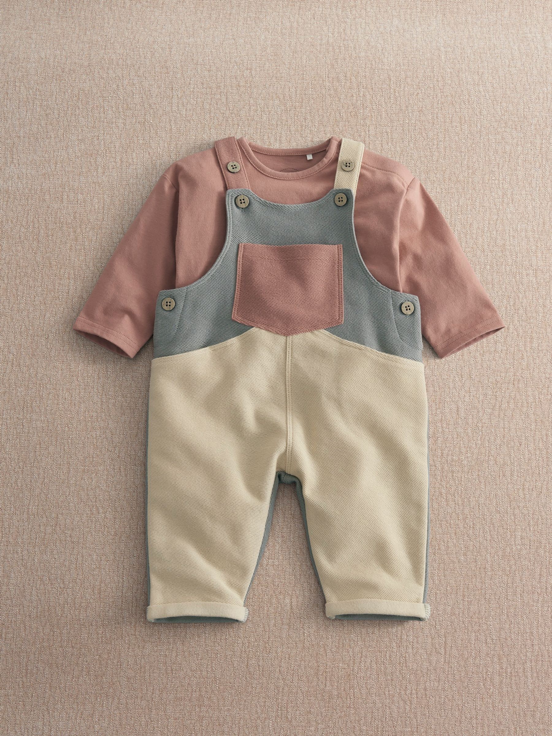 Mamas & Papas Unisex Newborn Multi Colour Block Dungaree Outfit Set - 6-9 Months - Image 3