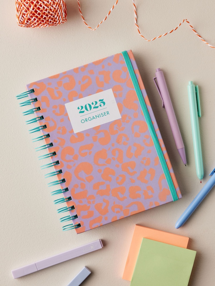 Pink Leopard Print 2025 Organiser - Image 1 of 5