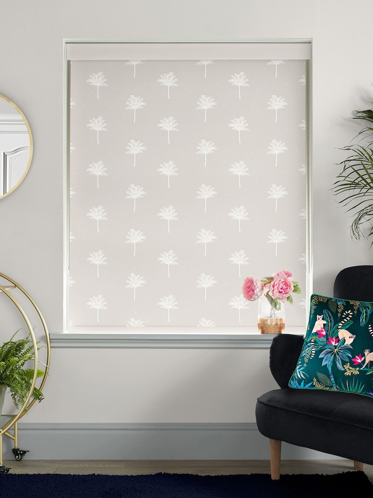 Sara Miller Natural Linen Small Palm Made To Measure Roller Blinds - Image 2 of 6