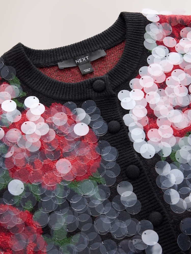Red Sequin Floral - Supermekani kardigan s okruglim izrezom i dugim rukavima - Slika 7 od 7 Red Sequin Floral - Supermekani kardigan s okruglim izrezom i dugim rukavima - Slika 7 od 7