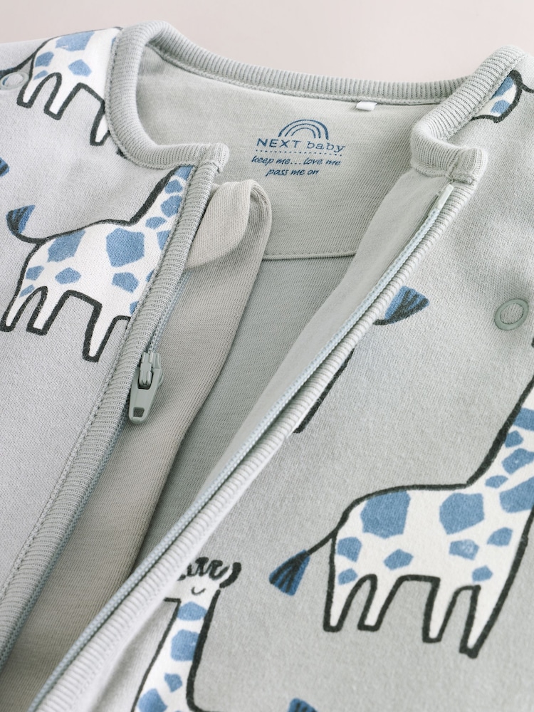 Green Giraffe 2.5 Tog Removable Sleeve Baby Sleep Bag - Image 5 of 5