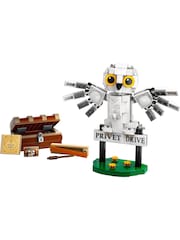 LEGO Harry Potter Hedwig at 4 Privet Drive 76425 - Image 2 of 8