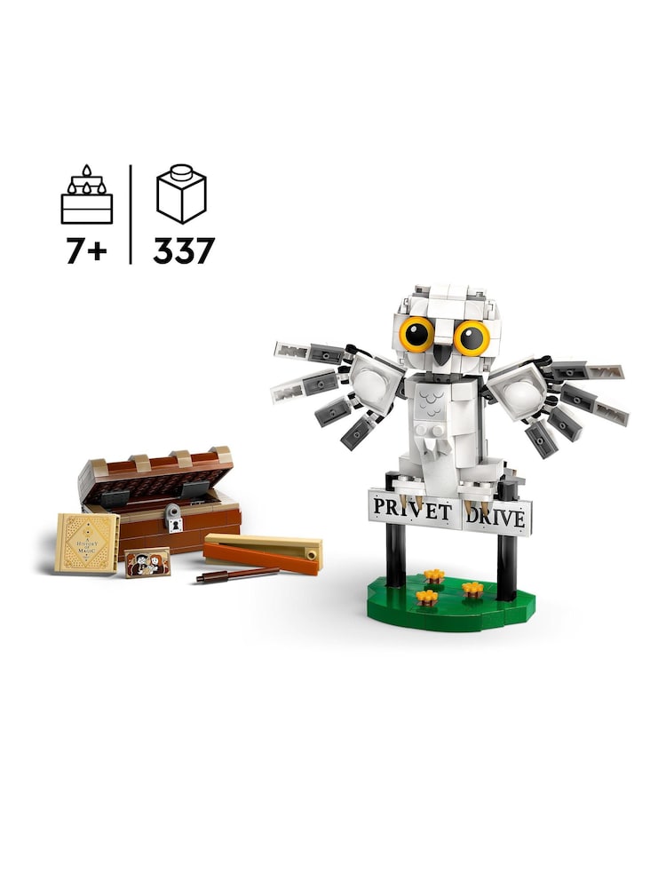 LEGO Harry Potter Hedwig at 4 Privet Drive 76425 - Image 4 of 8