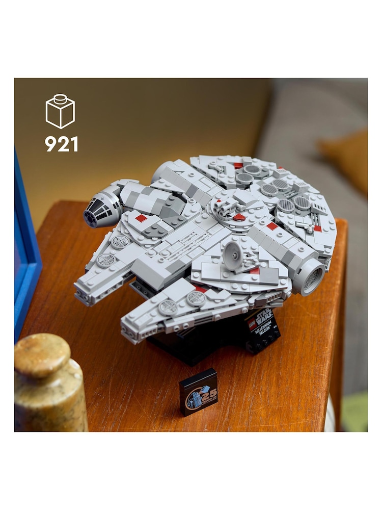 Zestaw klocków LEGO Star Wars: Sokół Millennium (75375) - Image 4 of 8