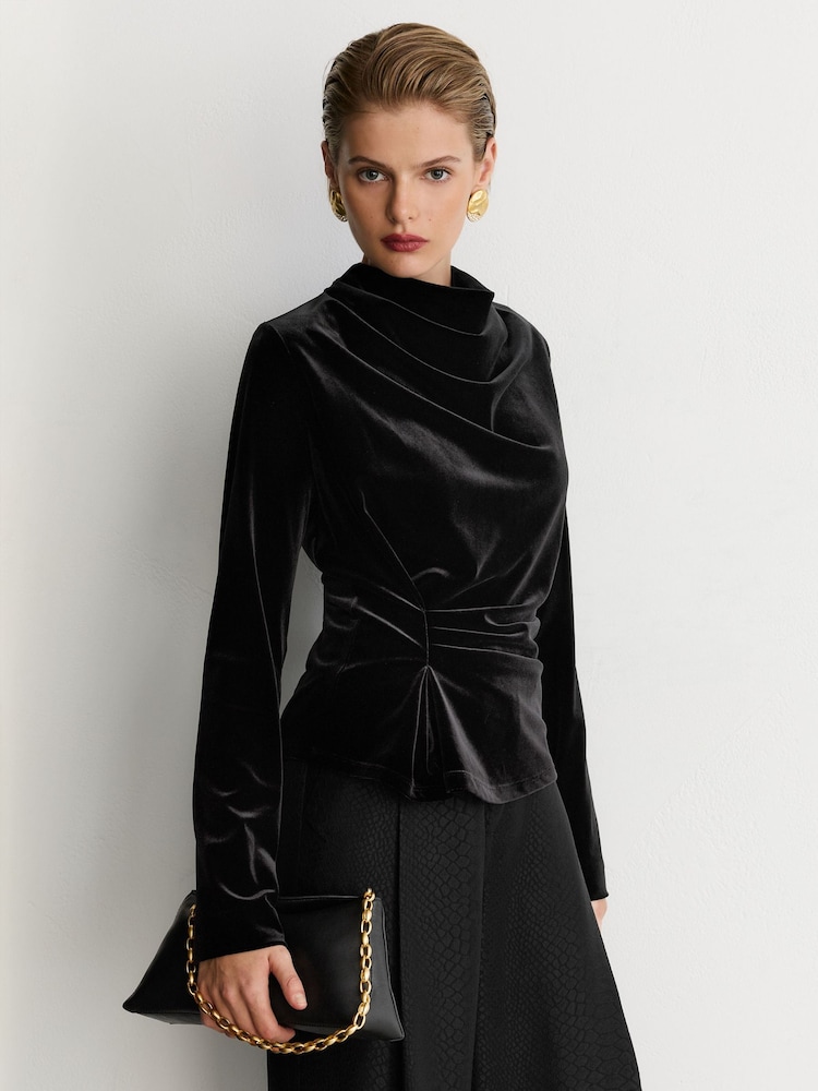 Reiss Black Presley Leather Chain-Strap Clutch Bag - Image 2 of 7 Reiss Black Presley Leather Chain-Strap Clutch Bag - Image 2 of 7