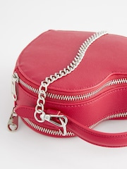 Red Heart Cross-Body Bag - Image 3 of 9