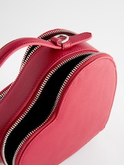 Red Heart Cross-Body Bag - Image 6 of 9