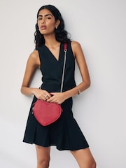 Red Heart Cross-Body Bag - Image 8 of 9