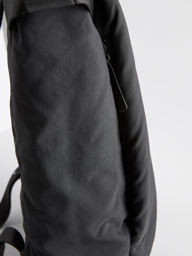 Black Nylon Rucksack - Image 6 of 8