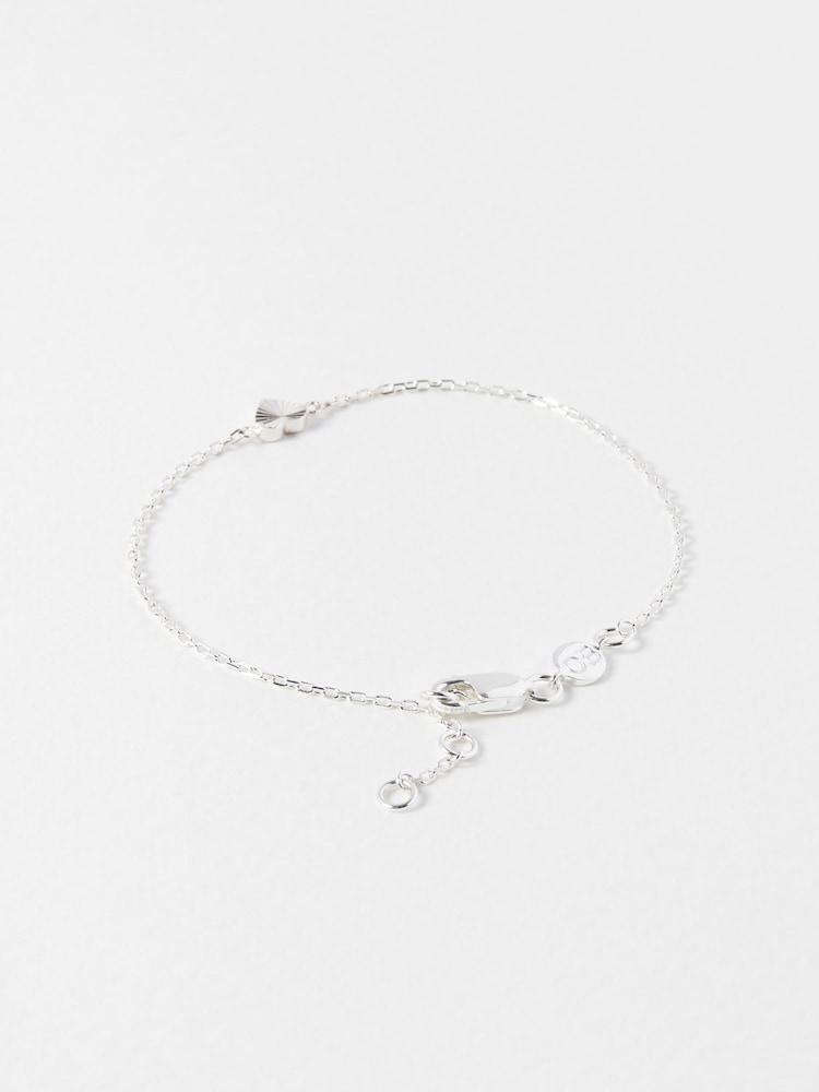 Oliver Bonas Silver Plated Amy Engraved Heart Charm Bracelet - Image 2 of 5 Oliver Bonas Silver Plated Amy Engraved Heart Charm Bracelet - Image 2 of 5