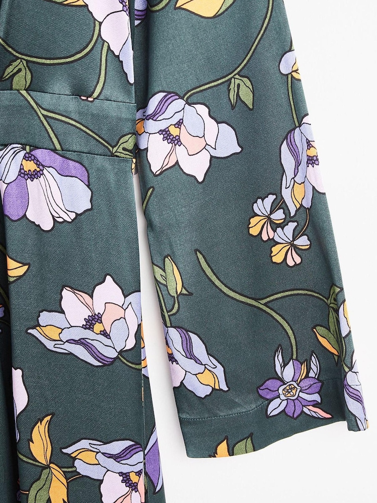 Robe mi-longue Oliver Bonas Twilight Bloom verte à fleurs - Image 5 of 7