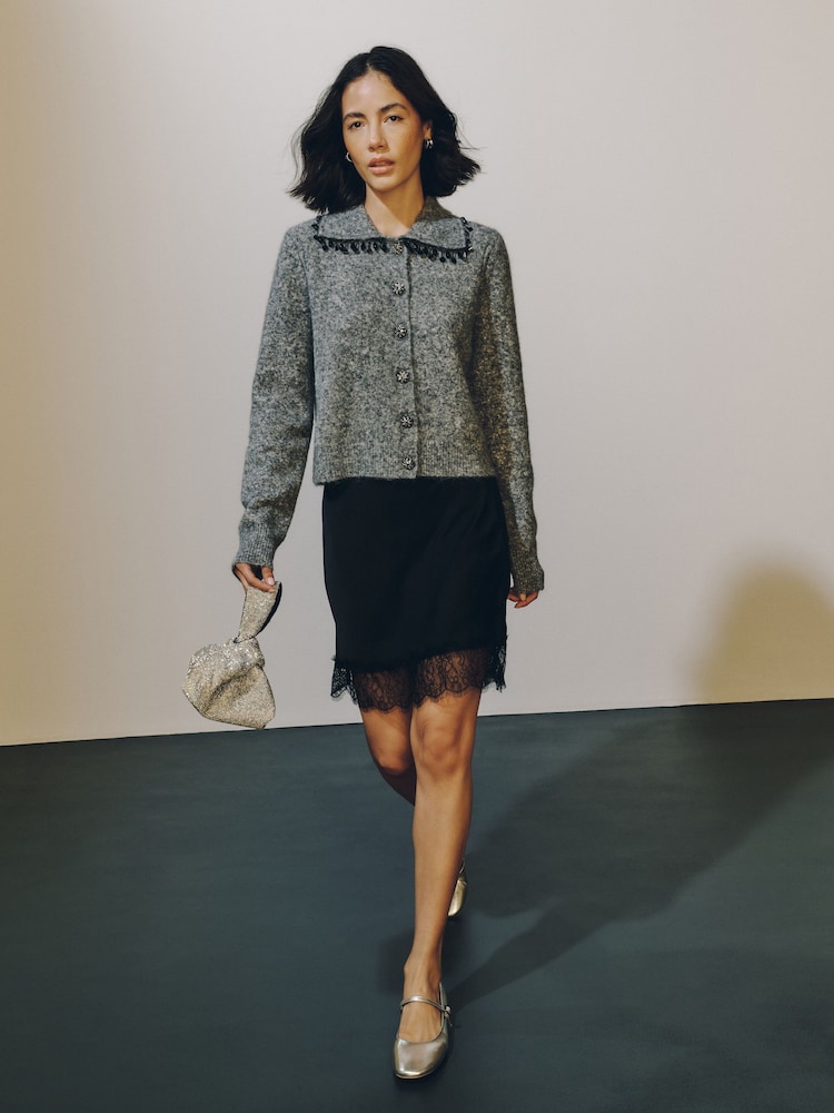 Mid Grey Beaded Fringe - Strick-Cardigan mit Kragen und Wollanteil - Bild 2 von 8