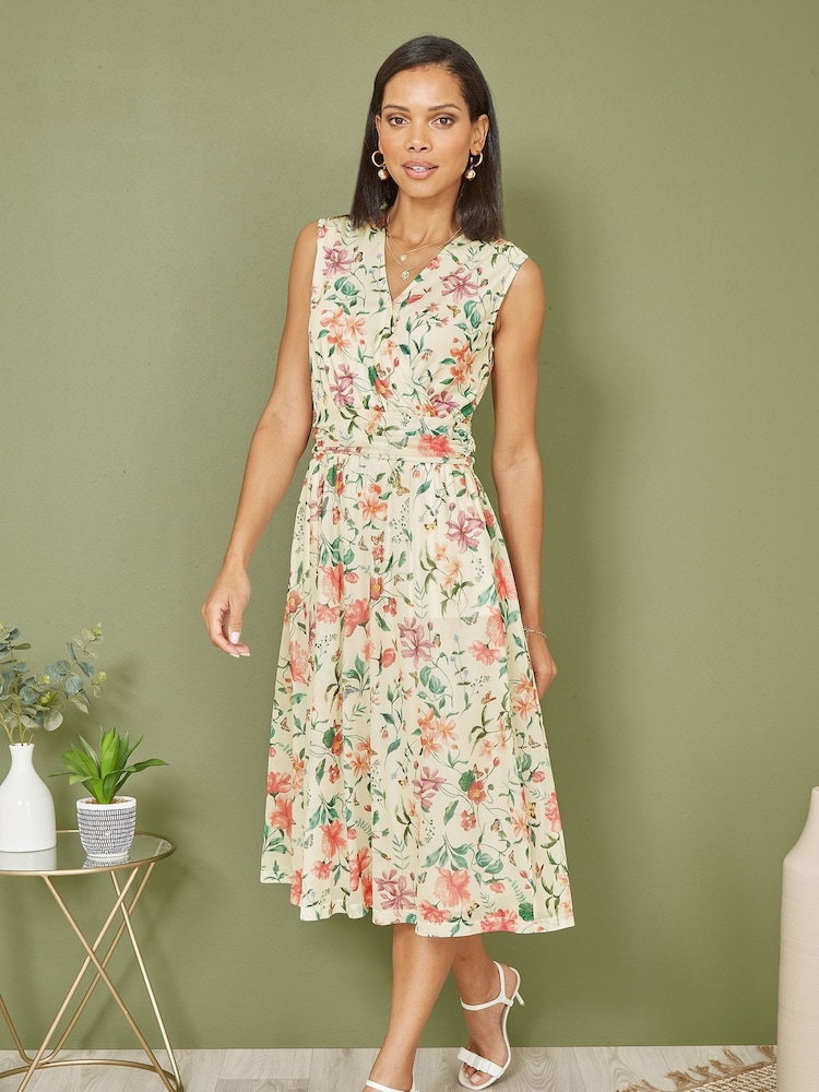 Yumi Cream Floral Print Mesh Stretch Midi Dress With Pockets - Image 2 of 4