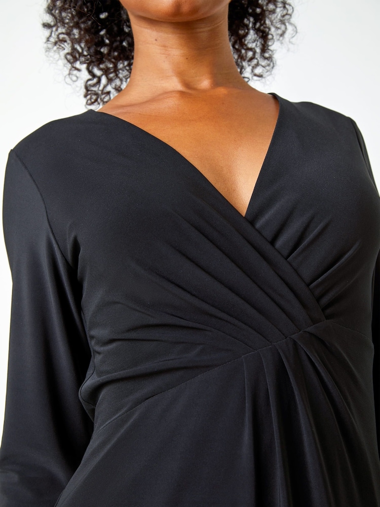 Roman Black Petite Gathered Maxi Stretch Dress - Image 5 of 5