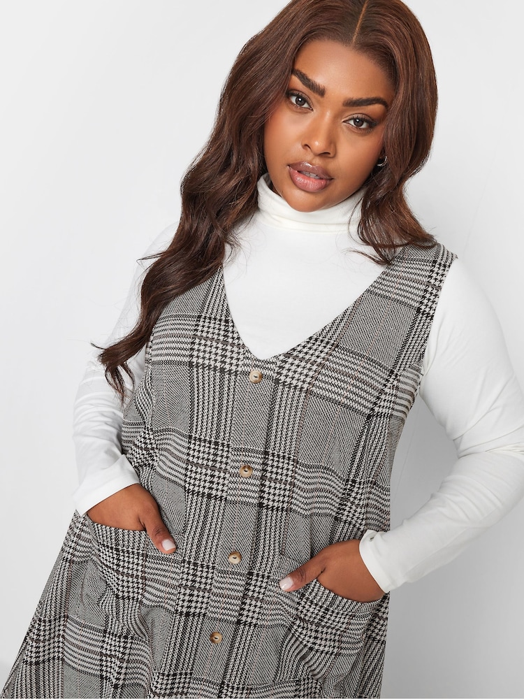 Yours Curve Black/White Pocket A Line Pinafore Dress - Image 4 of 4