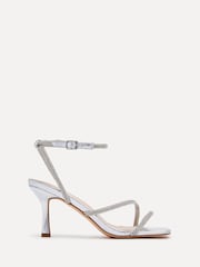 Silber - Linzi Mayfair Strassbesetzte Sandalen mit Absatz und Wickel-Knöchelriemen - Bild 2 von 5