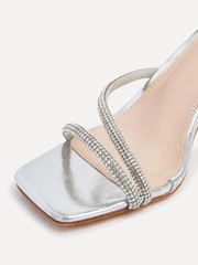 Silber - Linzi Mayfair Strassbesetzte Sandalen mit Absatz und Wickel-Knöchelriemen - Bild 4 von 5