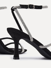 Schwarz - Linzi Mayfair Strassbesetzte Sandalen mit Absatz und Wickel-Knöchelriemen - Bild 4 von 5