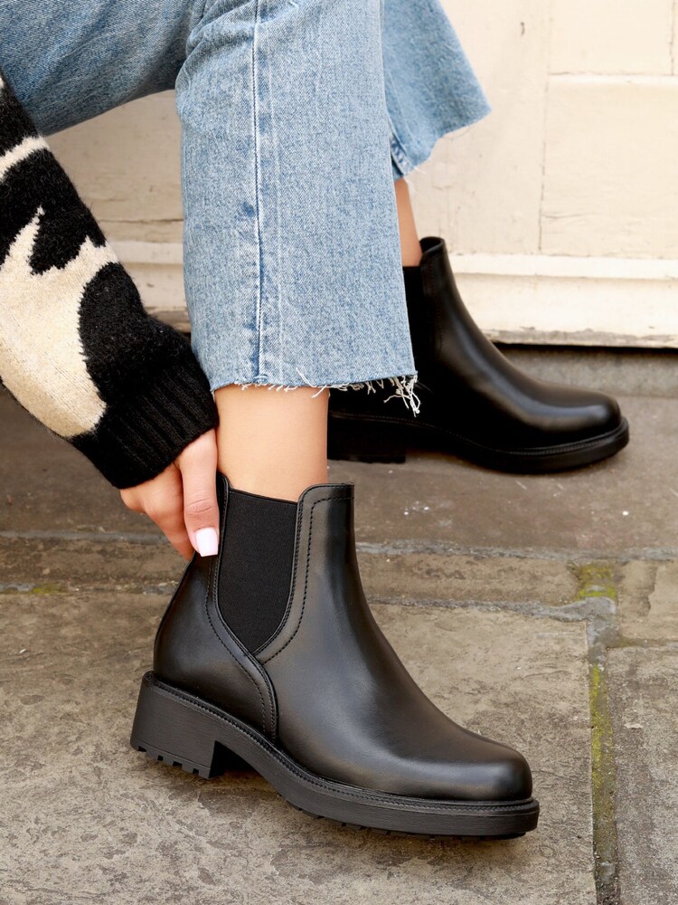Linzi Black Aspen Classic Chunky Chelsea Boots - Image 1 of 4