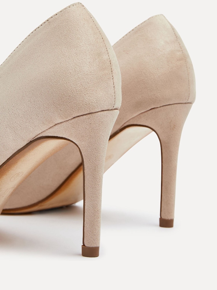 Linzi Cream Overjoyed Stiletto Pointed Court Heels - Image 5 of 5