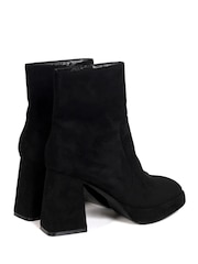 Linzi Black Stella Block Heel Platform Ankle Boots - Image 4 of 4