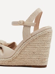 Linzi Cream Rio Rope Platform Espadrille Wedges With Knotted Front Strap - Image 4 of 5