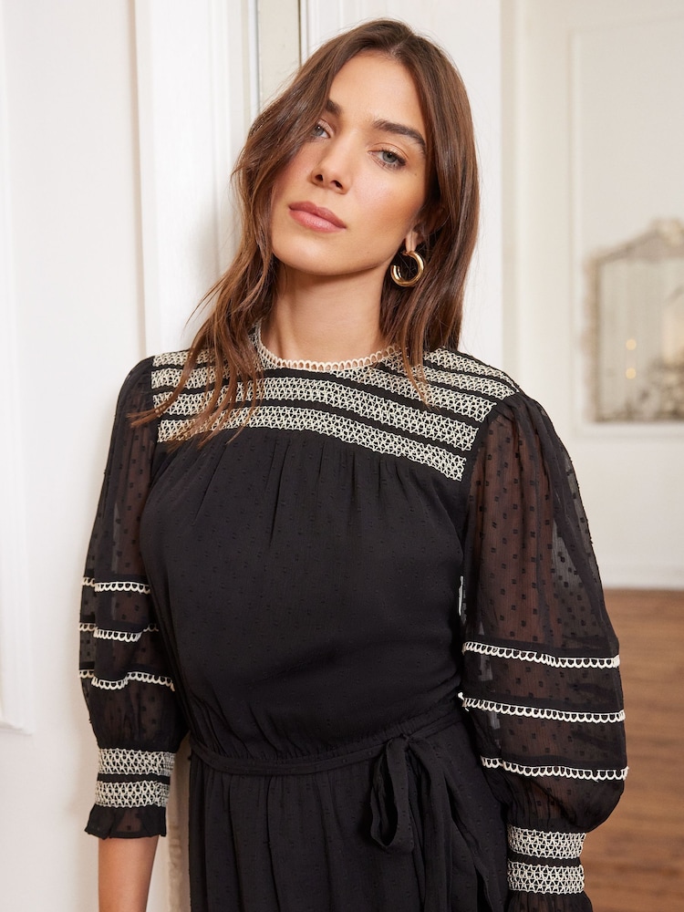 Love & Roses Black/White Petite Contrast Stitch Detail Belted Tiered Midi Dress - Image 2 of 4 Love & Roses Black/White Petite Contrast Stitch Detail Belted Tiered Midi Dress - Image 2 of 4
