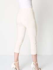 Roman White Chrome Cropped Stretch Capri Trousers - Image 2 of 4