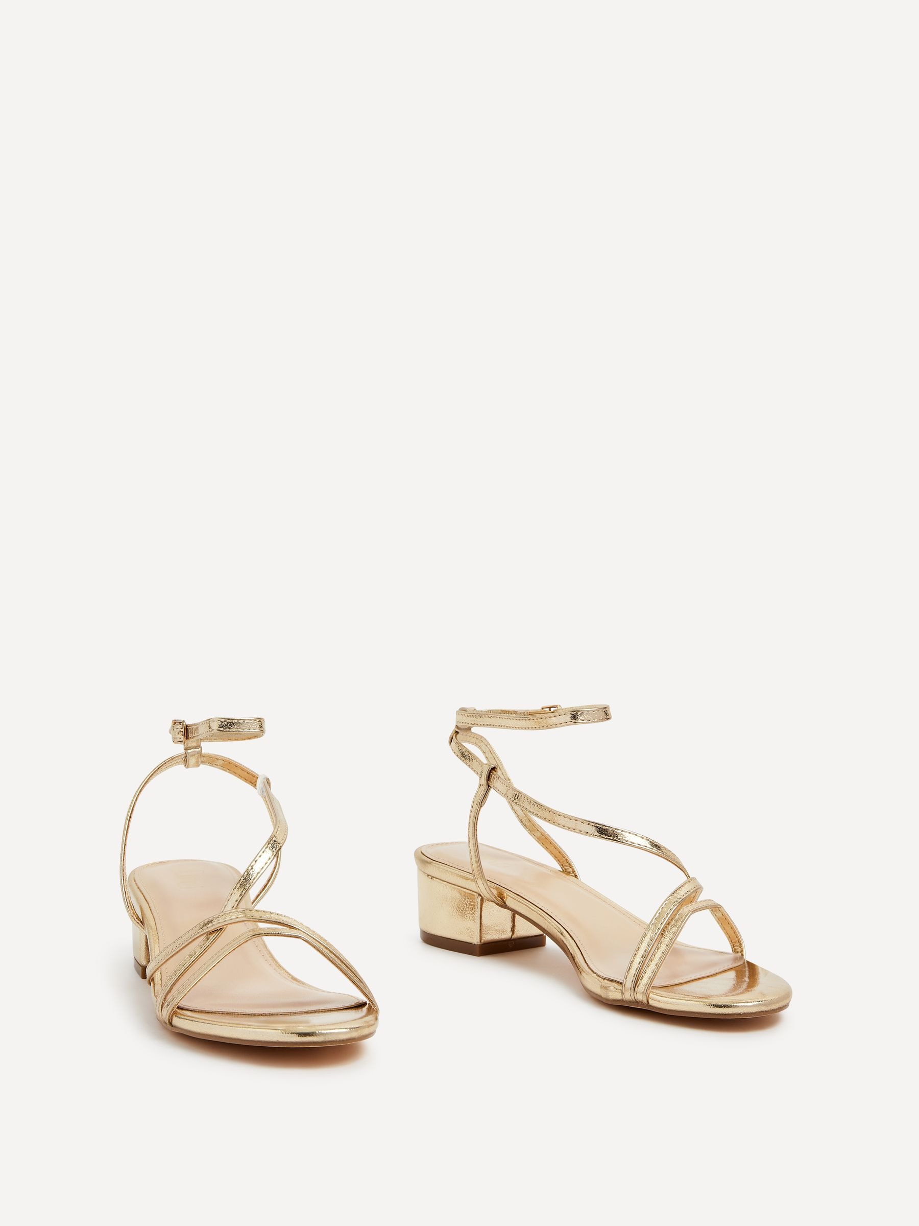【年間ランキング6年連続受賞】 Buy Over Cross With Sandals Heeled Block Calista Gold Linzi サンダル