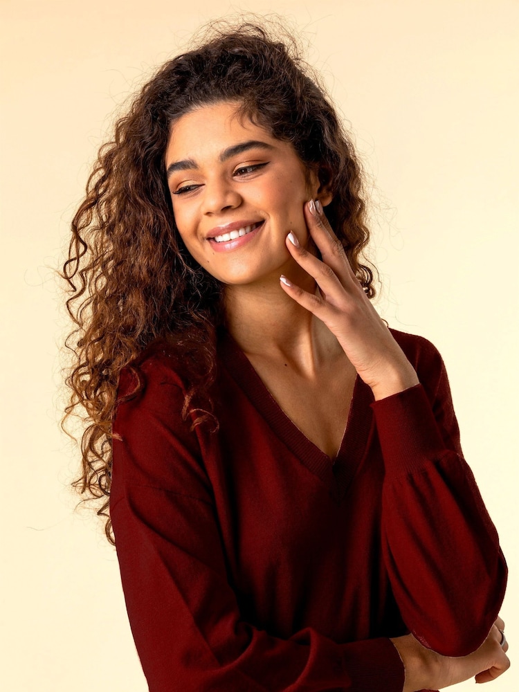 Roman Red V-Neck Long Sleeve Jumper - Image 4 of 4
