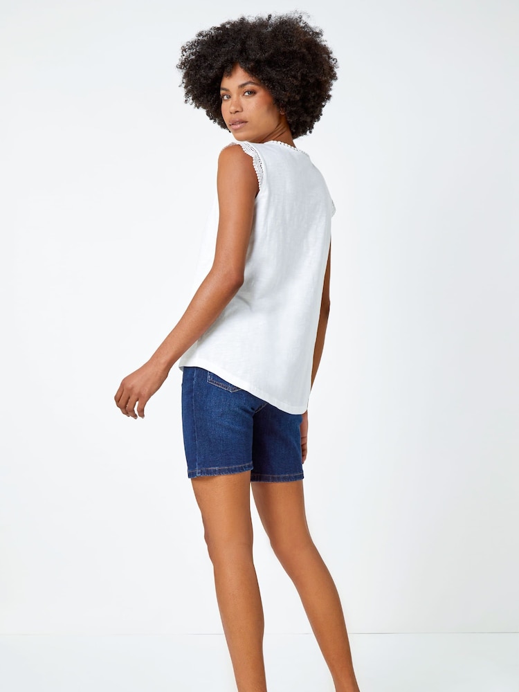 Roman White Sleeveless Lace Trim 100% Cotton Top - Image 2 of 5 Roman White Sleeveless Lace Trim 100% Cotton Top - Image 2 of 5