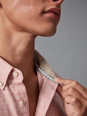 Pink Standard Collar Linen Blend Short Sleeve Shirt - Image 6 of 9