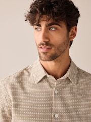 Green Textured Short Sleeve Shirt - Image 5 of 8