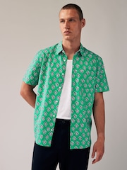 Green 100% Cotton Floral Print Short Sleeve 100% Cotton Shirt - Image 1 of 7