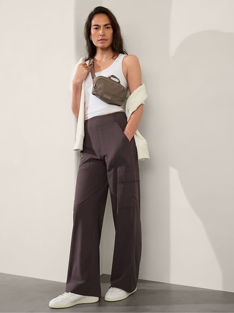 Athleta Brown Brooklyn Heights High Waisted Cargo Trousers - Image 1 of 2 Athleta Brown Brooklyn Heights High Waisted Cargo Trousers - Image 1 of 2