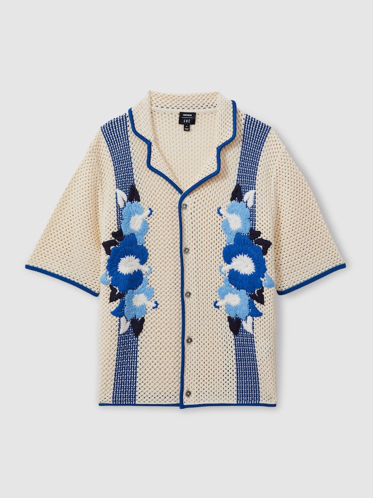 Reiss Ecru/Blue Love Ché Open-Stitch Jacquard Cuban Collar Shirt - Image 2 of 6