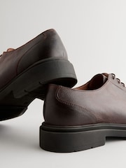 rjava - Predpasnik iz tumbled leather čevlji - Slika 6 iz 6