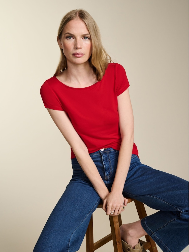 Baukjen Red Kylie Top with LENZING™ ECOVERO™ - Image 1 of 3 Baukjen Red Kylie Top with LENZING™ ECOVERO™ - Image 1 of 3