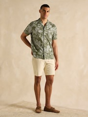 Joules Cotton Slub Khaki Green Toile de Jouy Short Sleeve Shirt - Image 6 of 10