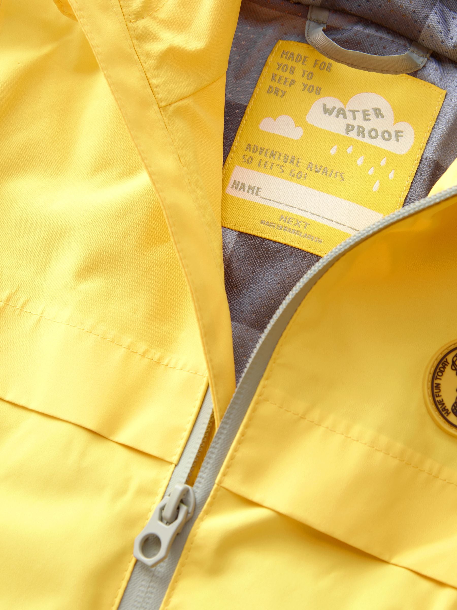 e*.様 innat anorak yellow Q61758s.jpg