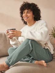Grün - Fleece-Jogginghose - Image 1 of 11