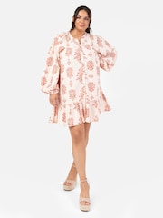 Lovedrobe Cream Long Sleeve Tiered Hem Mini Dress - Bild 1 von 6