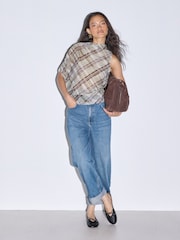 Green Short Sleeved Asymmetrical Mesh Top - Image 2 of 11