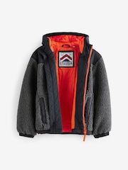 أسود - سترة فرو صناعي بسحاب طولي من Superdry  - صورة 9 من 13