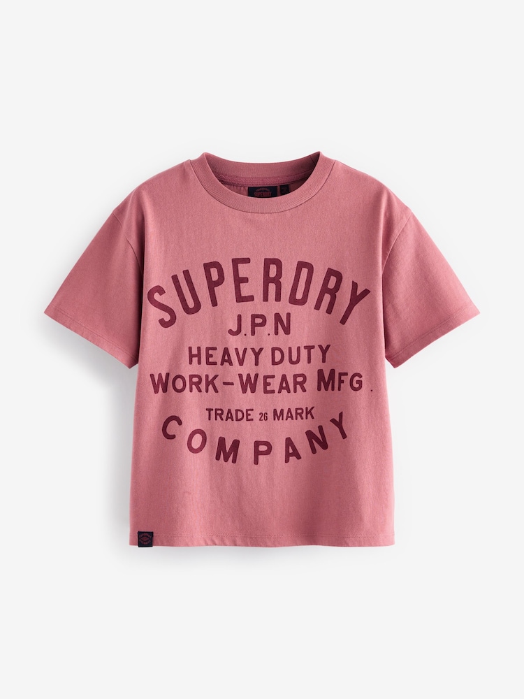 تيشِرت مناسب للعمل مزيّن بطبعة من Superdry - صورة 1 من 4