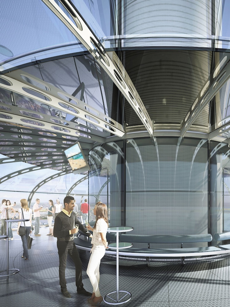 Virgin Experience Days Brighton i360 and Roller Rink for Two Adults - Image 2 of 4