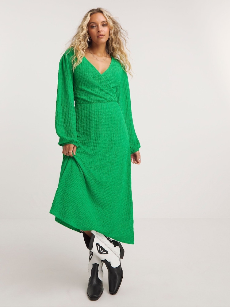 Simply Be Green Popcorn Wrap Midi Dress - Image 1 of 4