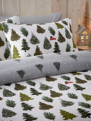 Furn Green Evergreen Brushed 100% Cotton Reversible Christmas Duvet Cover Set - Image 3 of 4